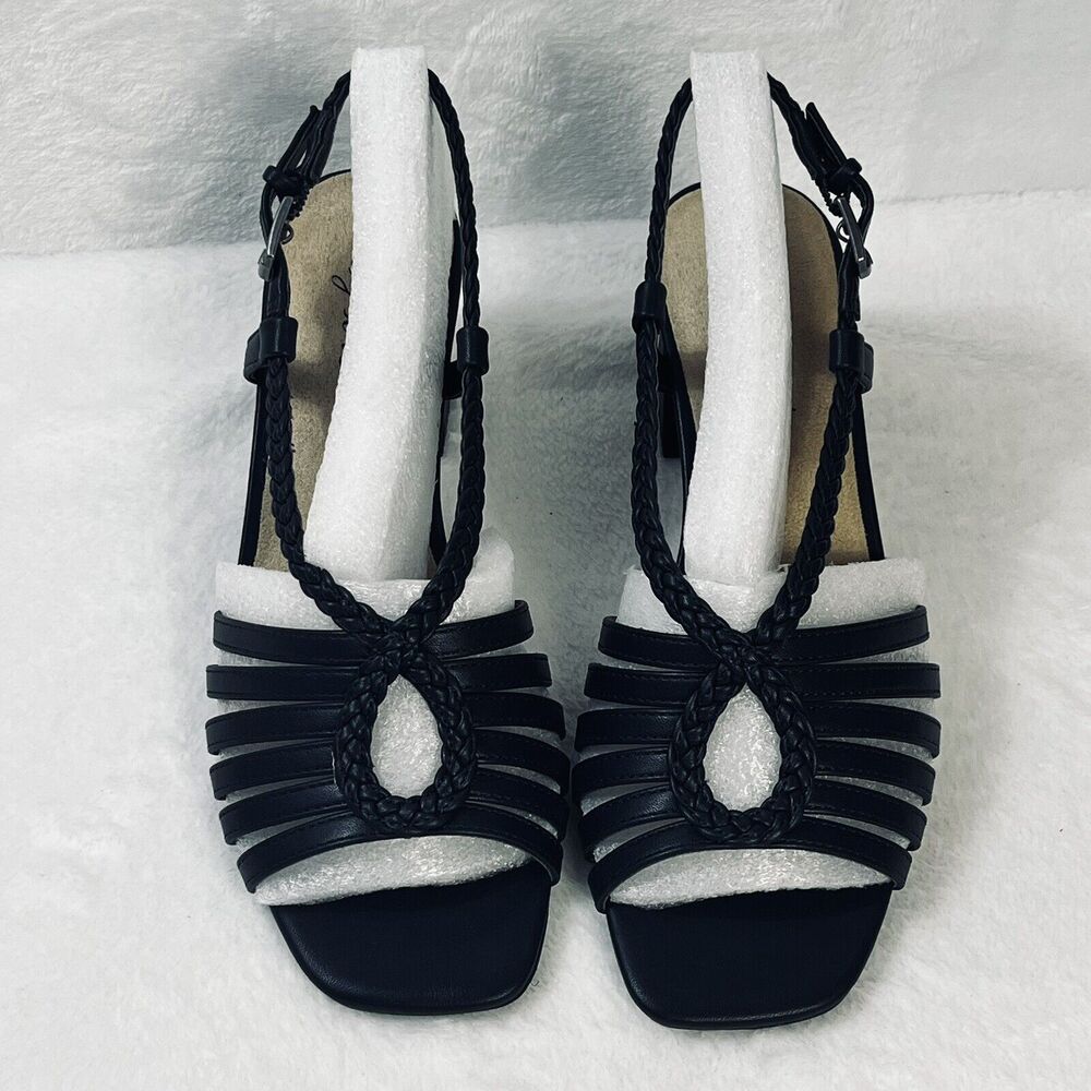 Easy Street NIB Navy Blue Sandals Topaz Edition Chunky Heel Women Size 7 Narrow